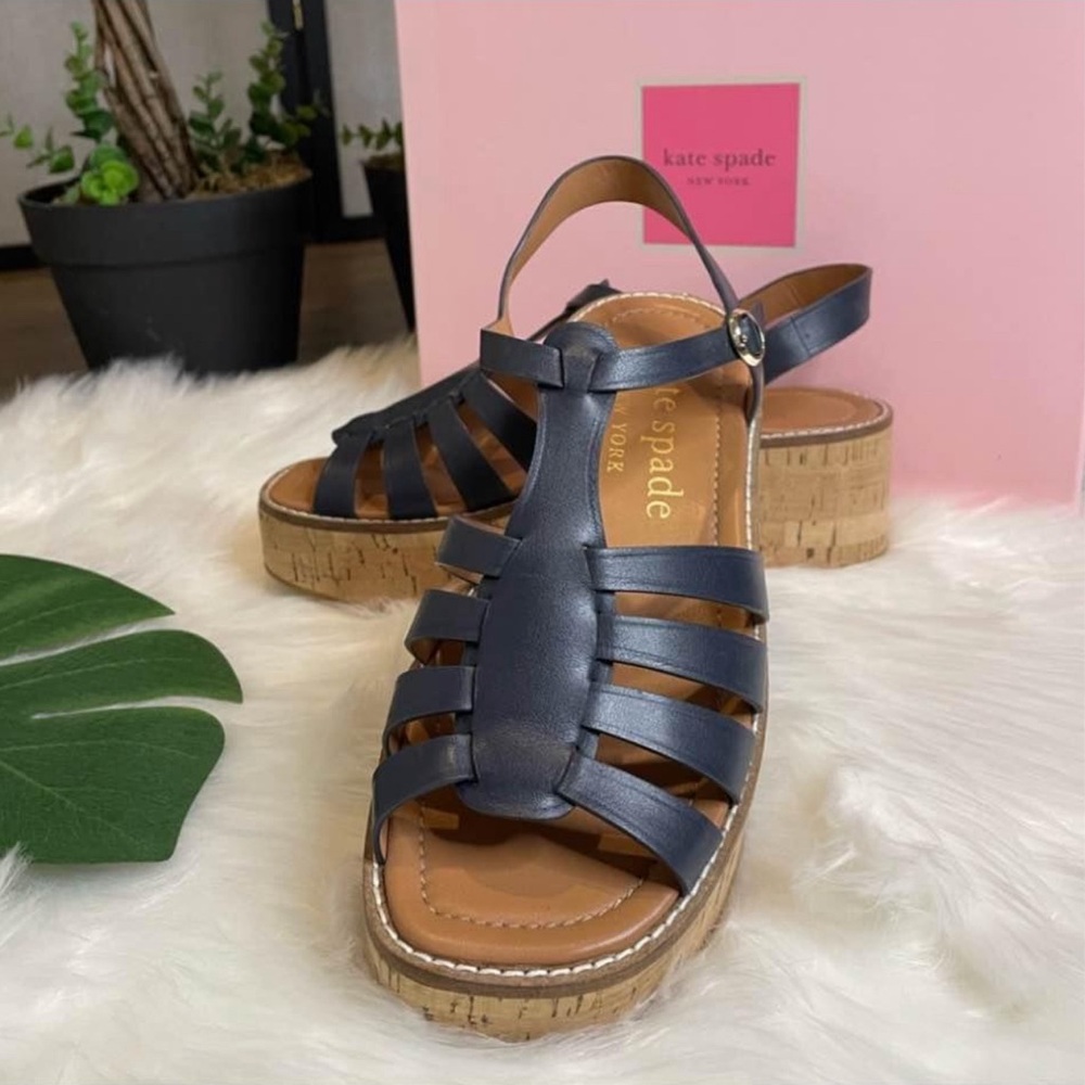 kate spade mabel leather platform
K3323 PS8 blazer blue 8.5